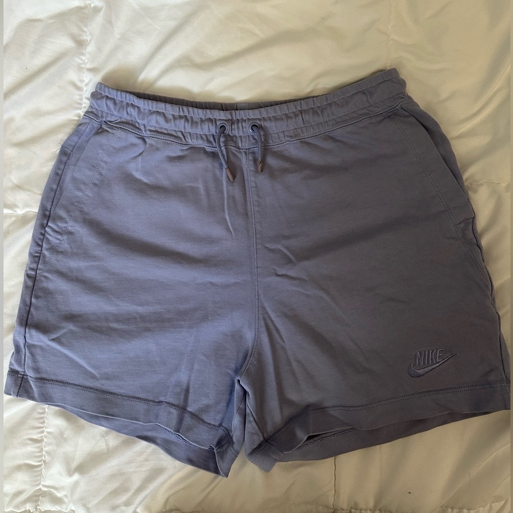 Nike Women's Athletic Shorts in Light Gray